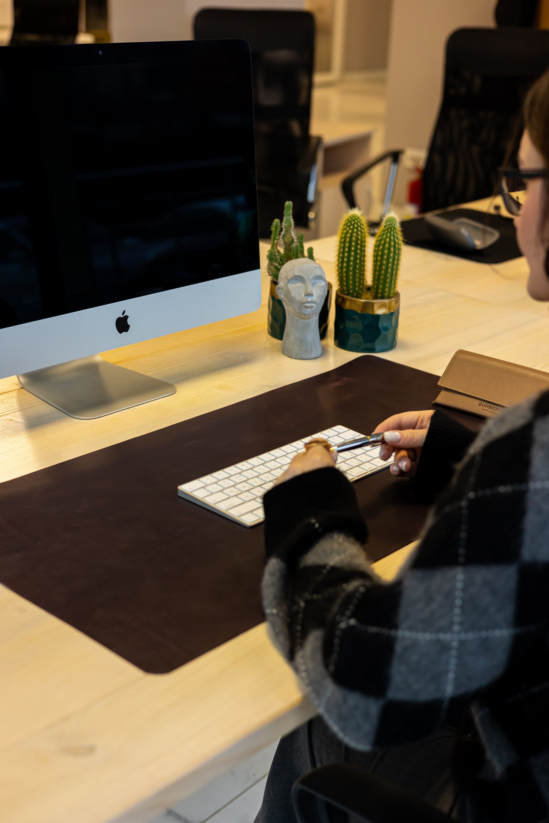 Bordo Leather Desk Pad Mat, Cover Computer Mat for Keyboard, Gaming Mouse