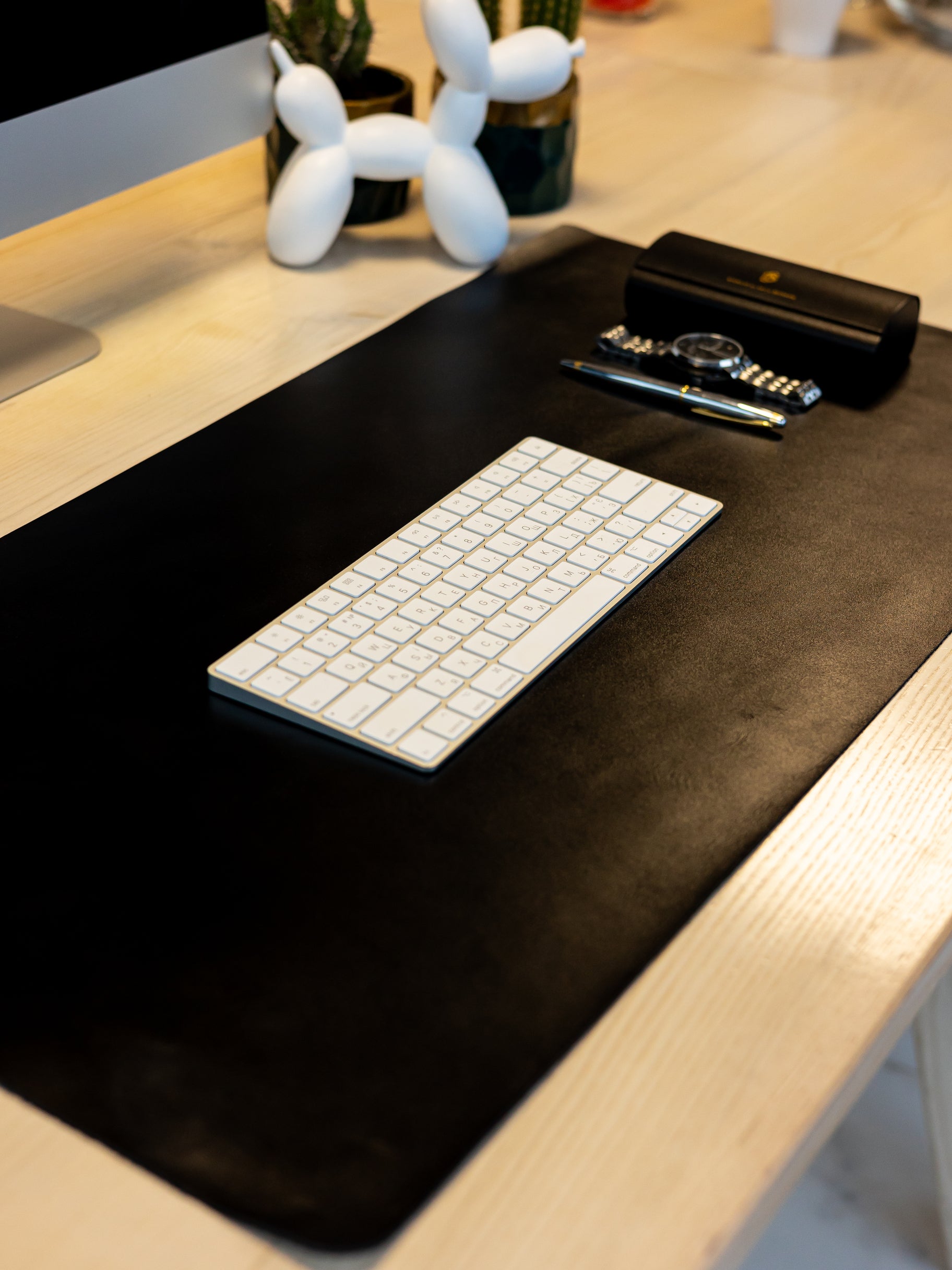 Black Leather Desk Pad Mat, Cover Computer Mat for Keyboard, Gaming Mouse