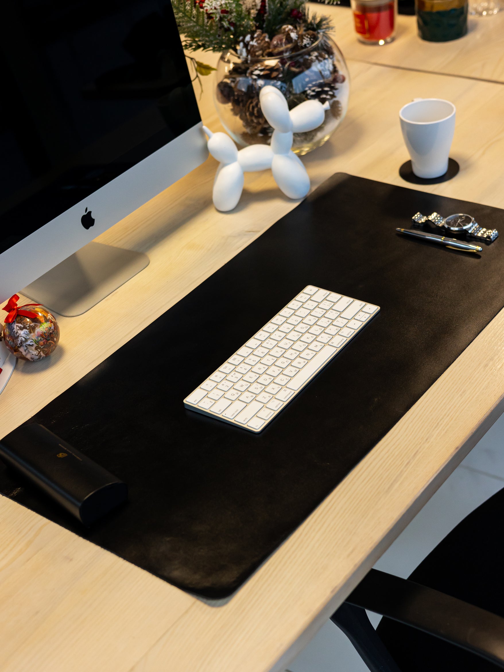 Black Leather Desk Pad Mat, Cover Computer Mat for Keyboard, Gaming Mouse