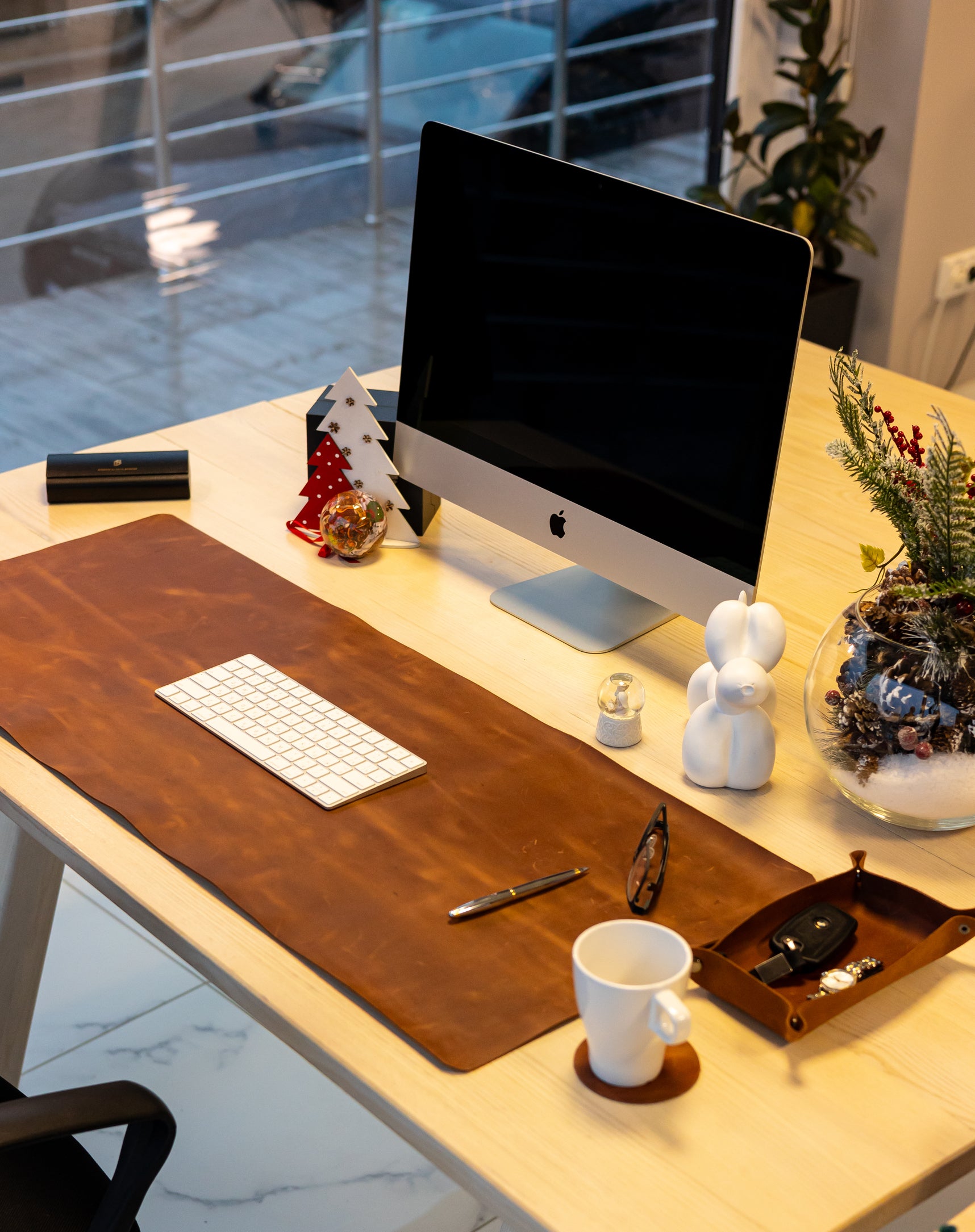 Brown Leather Desk Pad Mat, Cover Computer Mat for Keyboard, Gaming Mouse